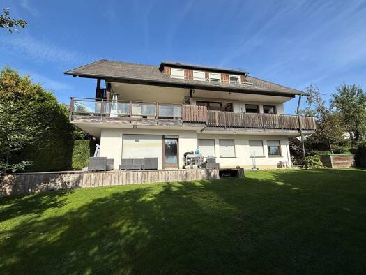 Einfamilienhaus zum Kauf provisionsfrei 380.000 € 7 Zimmer 214 m² 704 m² Grundstück frei ab 01.07.2027 Heidenstrase 9 Altenhof Schmallenberg 57392