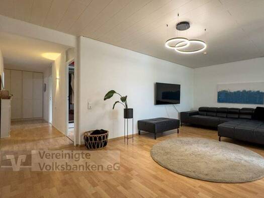 Wohnung zum Kauf 299.000 € 3,5 Zimmer 85 m² frei ab sofort Pfullingen 72793