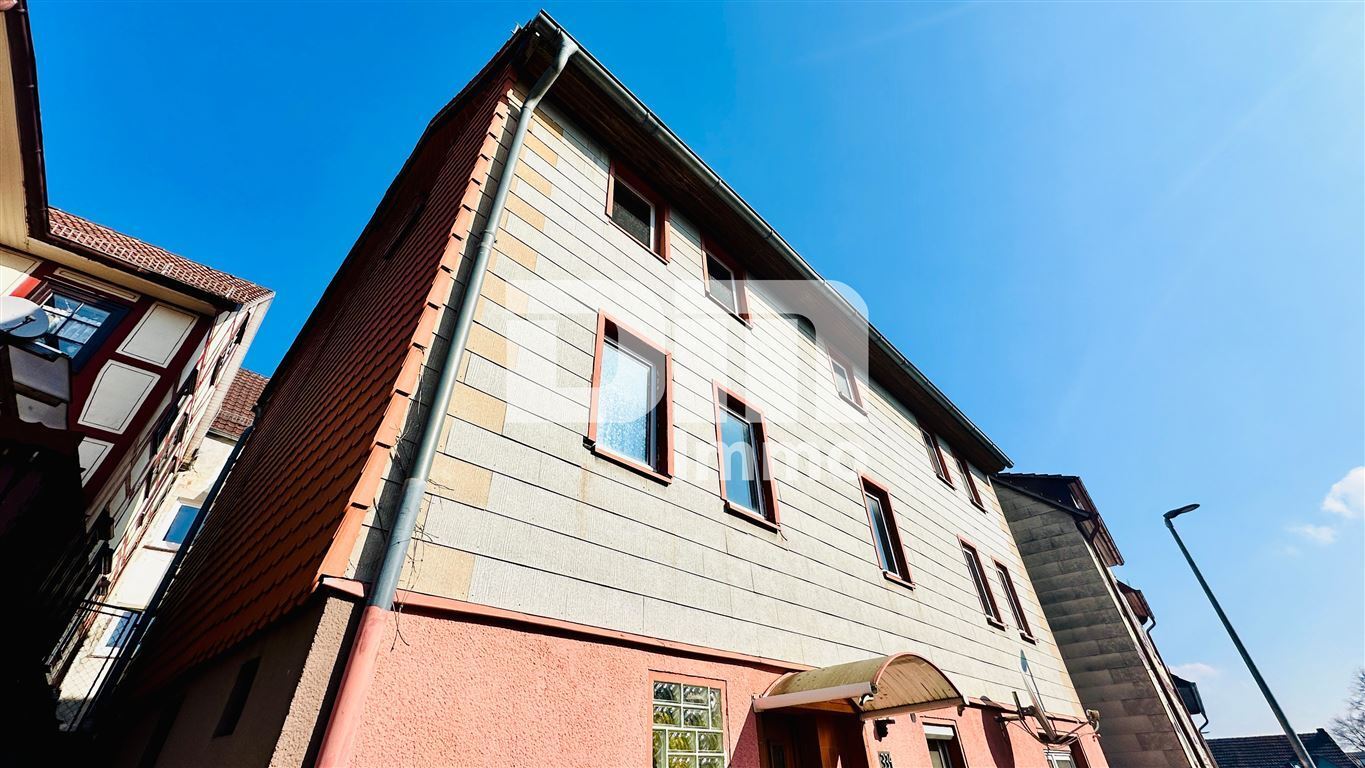 Mehrfamilienhaus zum Kauf 89.000 € 5 Zimmer 148,1 m²<br/>Wohnfläche 164 m²<br/>Grundstück ab sofort<br/>Verfügbarkeit Hoof Schauenburg 34270