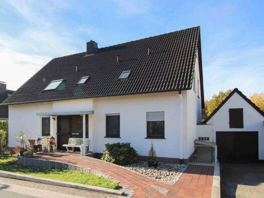 Einfamilienhaus zum Kauf 275.000 € 10 Zimmer 173,2 m² 372,2 m² Grundstück Hiddenhausen 32120