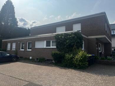 Wohnung zur Miete 980 € 5 Zimmer 180 m² frei ab 01.09.2025 Hövelhof Hövelhof 33161