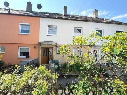 Reihenmittelhaus zum Kauf 359.000 € 5 Zimmer 130 m² 257,5 m² Grundstück Oberfürberg Fürth 90768