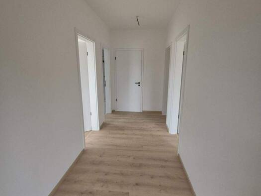 Wohnung zum Kauf - Erstbezug 319.000 € 3 Zimmer 86 m² 2. Geschoss Aufroth Kirchroth 94356