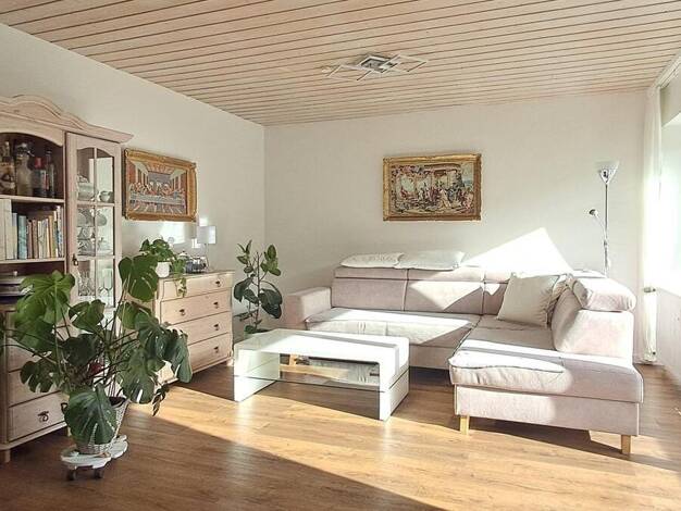 Wohnung zum Kauf 297.500 € 3 Zimmer 83 m² 2. Geschoss frei ab sofort Traunreut 83301