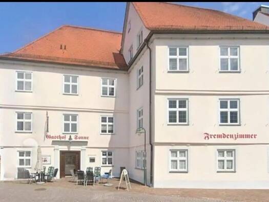 Hotel zum Kauf 1.350.000 € 16 Zimmer 145 m² Gastrofläche 733 m² Grundstück Schelklingen 89601