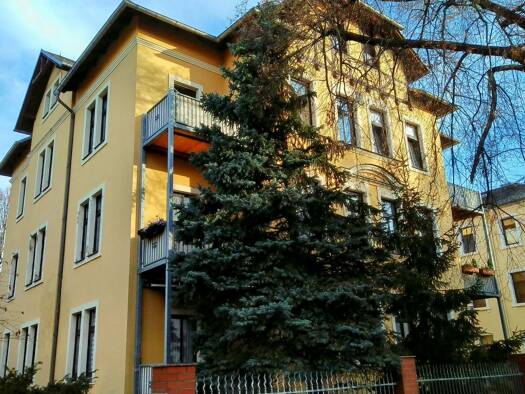 Wohnung zur Miete 565 € 3 Zimmer 66,3 m² frei ab 01.12.2025 Erna-Scholz-Straße 5 Heidenau 01809