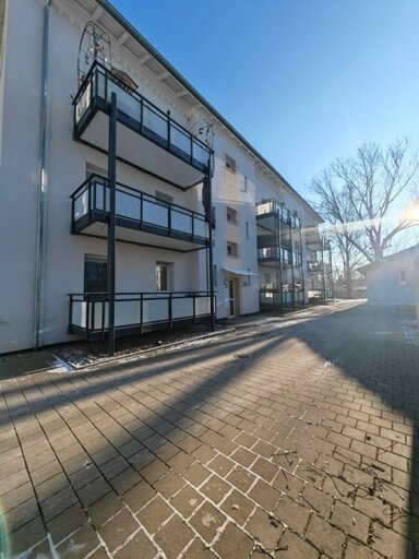 Wohnung zur Miete 680 € 2 Zimmer 56,4 m² frei ab 07.12.2024 Hermanstr. 38 Bahnhofs- und Bismarckviertel Augsburg 86150