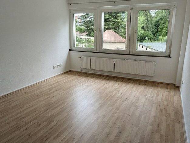 Wohnung zur Miete 400 € 1 Zimmer 40 m² 1. Geschoss frei ab 01.10.2026 Löttringhauser Straße 54 Hombruch Hombruch 44225