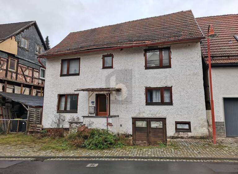 Einfamilienhaus zum Kauf 6 Zimmer 190 m²<br/>Wohnfläche 450 m²<br/>Grundstück Albrechts Suhl 98529