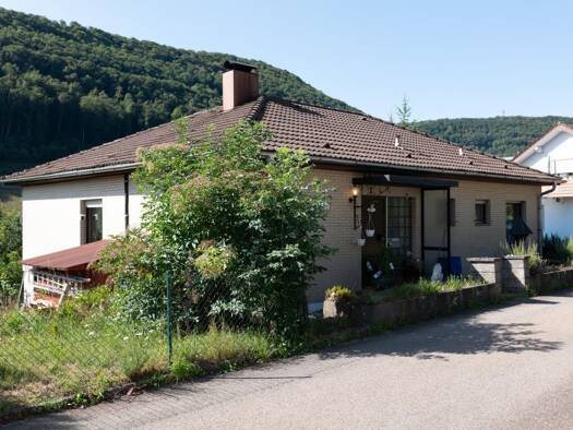 Einfamilienhaus zum Kauf 429.000 € 4,5 Zimmer 101 m² 814 m² Grundstück frei ab 01.11.2026 Mühlhausen Mühlhausen im Täle 73347