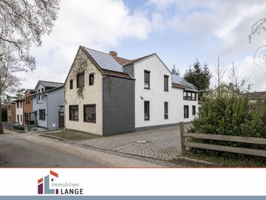 Mehrfamilienhaus zum Kauf 350.000 € 11 Zimmer 215,9 m² 395 m² Grundstück Grohn Nord 28759