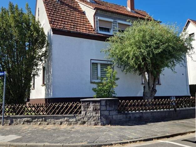 Mehrfamilienhaus zum Kauf 315.000 € 6 Zimmer 114,7 m² 281 m² Grundstück frei ab sofort Langenselbold 63505