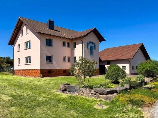 Mehrfamilienhaus zum Kauf 479.000 € 6 Zimmer 219 m² 4.600 m² Grundstück Höf und Haid Flieden 36103