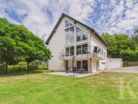 Einfamilienhaus zum Kauf 498.000 € 6 Zimmer 298,3 m² 1.024 m² Grundstück Gersweiler West 66128