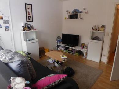 Wohnung zur Miete 490 € 1,5 Zimmer 43 m² Geschoss 2/2 Baiersdorf Baiersdorf 91083