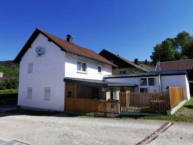 Einfamilienhaus zum Kauf 329.000 € 5 Zimmer 140 m² 257 m² Grundstück Mietraching Deggendorf 94469