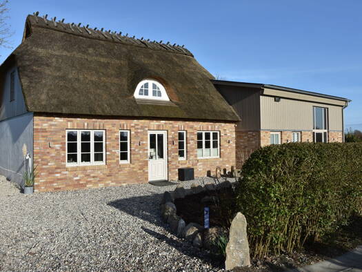 Mehrfamilienhaus zum Kauf 979.000 € 6 Zimmer 228,3 m² 5.410 m² Grundstück Gelting 24395