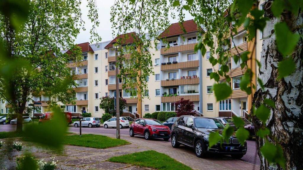 Wohnung zum Kauf 96.900 € 3 Zimmer 58 m² 2. Geschoss Neustädter Feld Magdeburg 39128