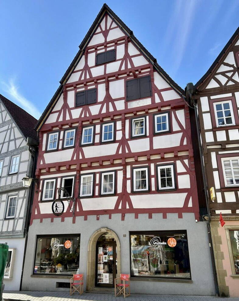 Mehrfamilienhaus zum Kauf provisionsfrei 599.000 € 6 Zimmer 323 m² 211 m² Grundstück Hauptstraße 83 Bad Wimpfen Bad Wimpfen 74206