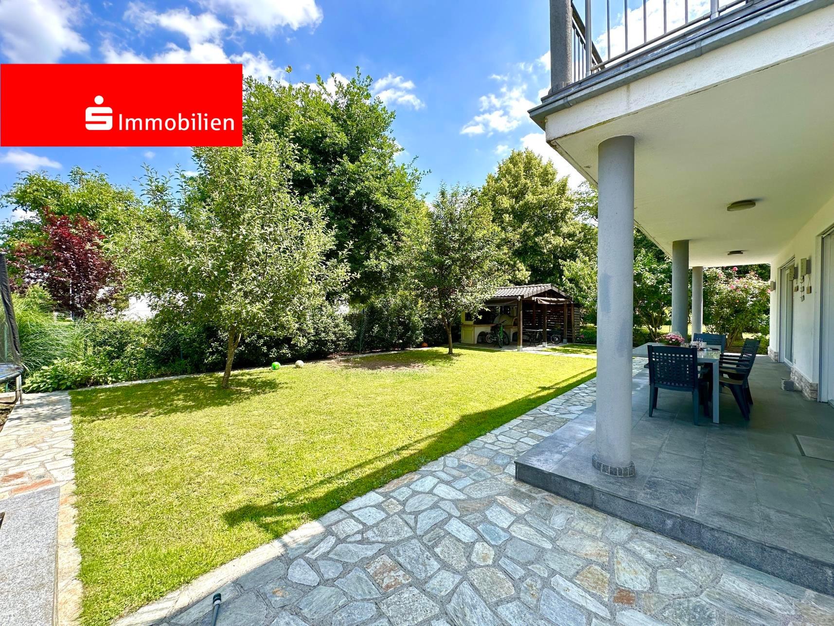 Einfamilienhaus zum Kauf 949.000 € 6,5 Zimmer 261,6 m²<br/>Wohnfläche 500 m²<br/>Grundstück Obertshausen Obertshausen 63179