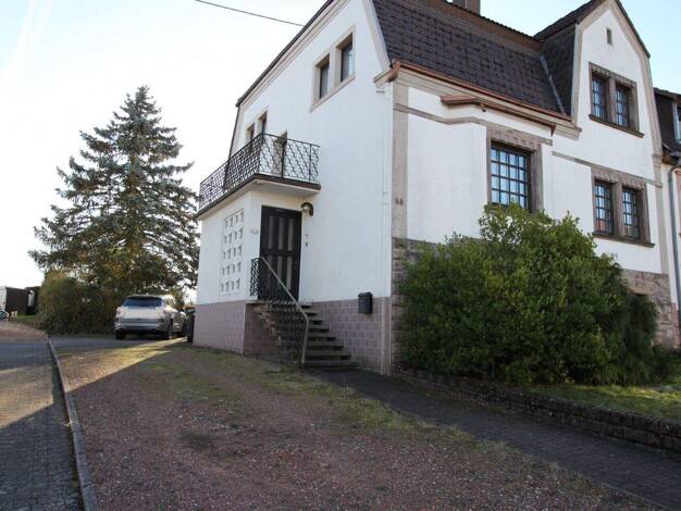 Doppelhaushälfte zum Kauf 219.000 € 4 Zimmer 138 m² 731 m² Grundstück Uchtelfangen Illingen 66557