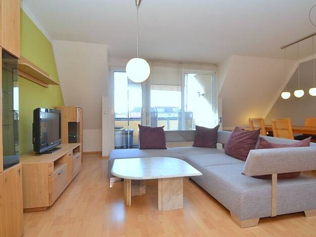 Wohnung zur Miete auf Zeit 1.495 € 3 Zimmer 75 m² frei ab 01.10.2026 Steinbühl Nürnberg 90459