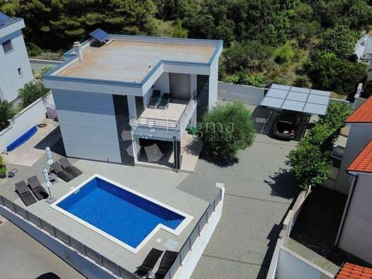 Einfamilienhaus zum Kauf 790.000 € 4 Zimmer 160 m² Stivašnica, Rogoznica Rogoznica 22203