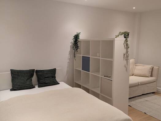 Wohnung zur Miete 711 € 1 Zimmer 36 m² frei ab 01.04.2026 Muggenhof Nürnberg 90429