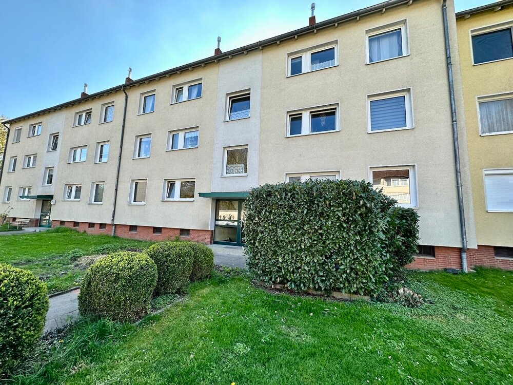 Wohnung zum Kauf 95.000 € 3 Zimmer 59 m²<br/>Wohnfläche 3.<br/>Geschoss Neustadt - Südost Neustadt am Rübenberge 31535