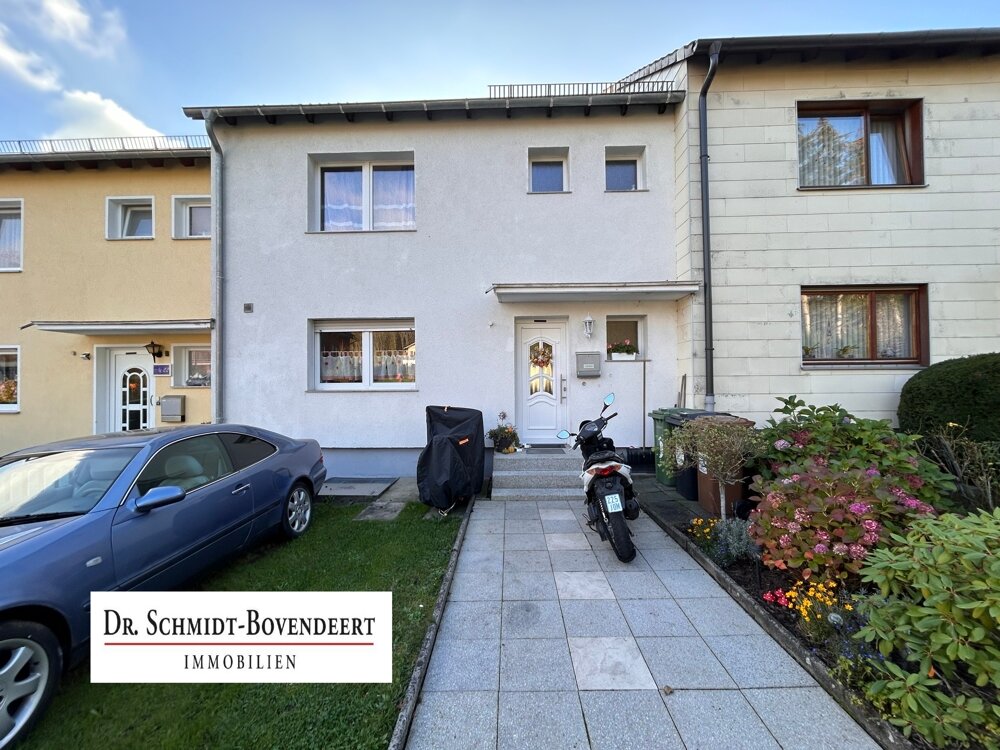 Reihenmittelhaus zum Kauf 149.000 € 4 Zimmer 108,3 m²<br/>Wohnfläche 270 m²<br/>Grundstück Rennerod Rennerod 56477