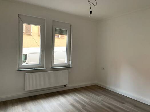 Wohnung zur Miete 1.000 € 3 Zimmer 55 m² Geschoss EG/4 frei ab sofort Süd Stuttgart 70199
