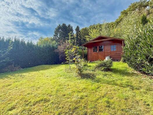 Mehrfamilienhaus zum Kauf 249.000 € 5 Zimmer 152 m² 1.485 m² Grundstück Hohenrode Rinteln Hohenrode 31737