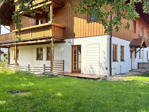 Doppelhaushälfte zur Miete 2.900 € 6 Zimmer 205 m² 671 m² Grundstück frei ab sofort Winkl Grabenstätt 83355