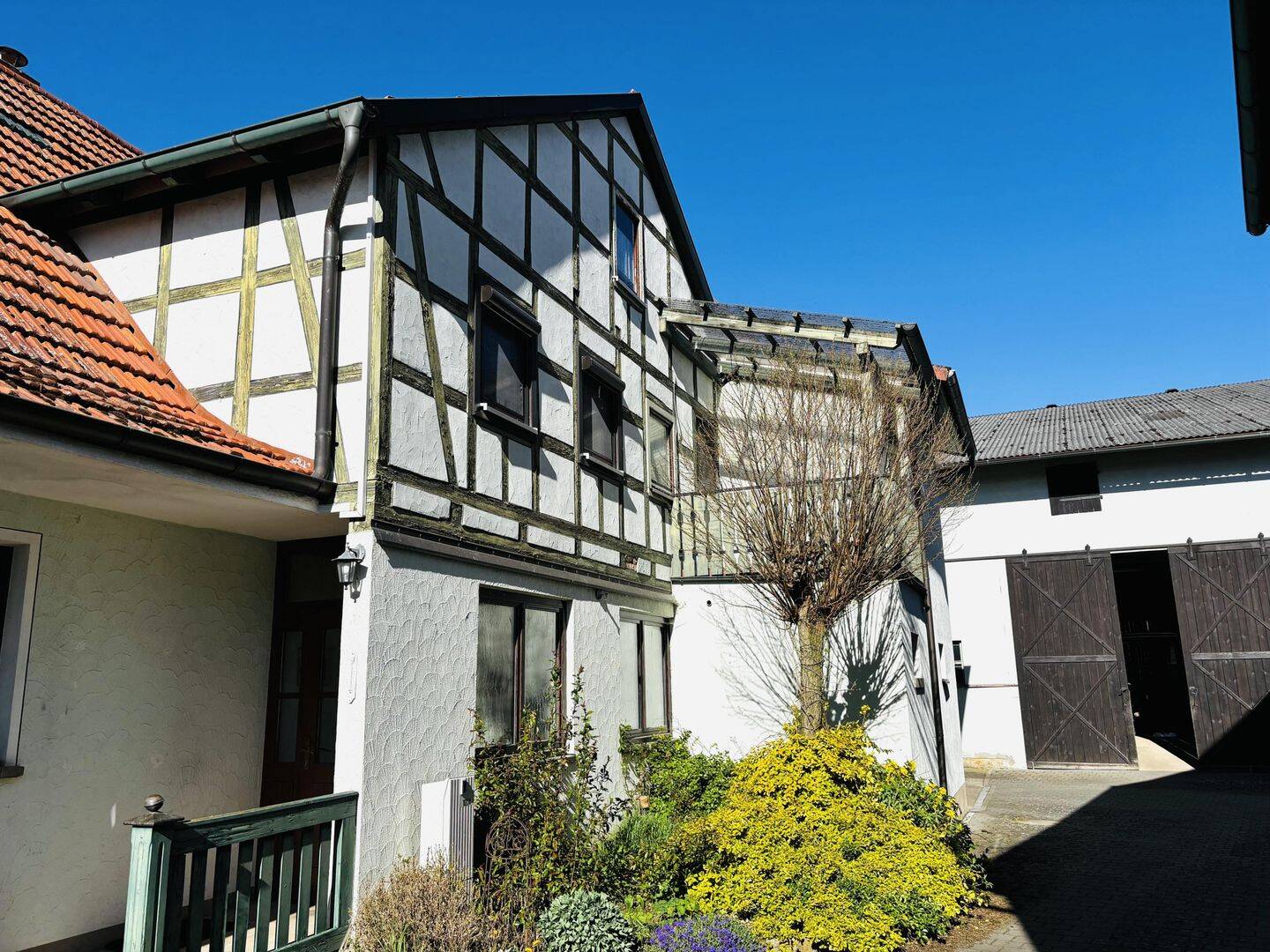 Einfamilienhaus zum Kauf - Ansicht 2