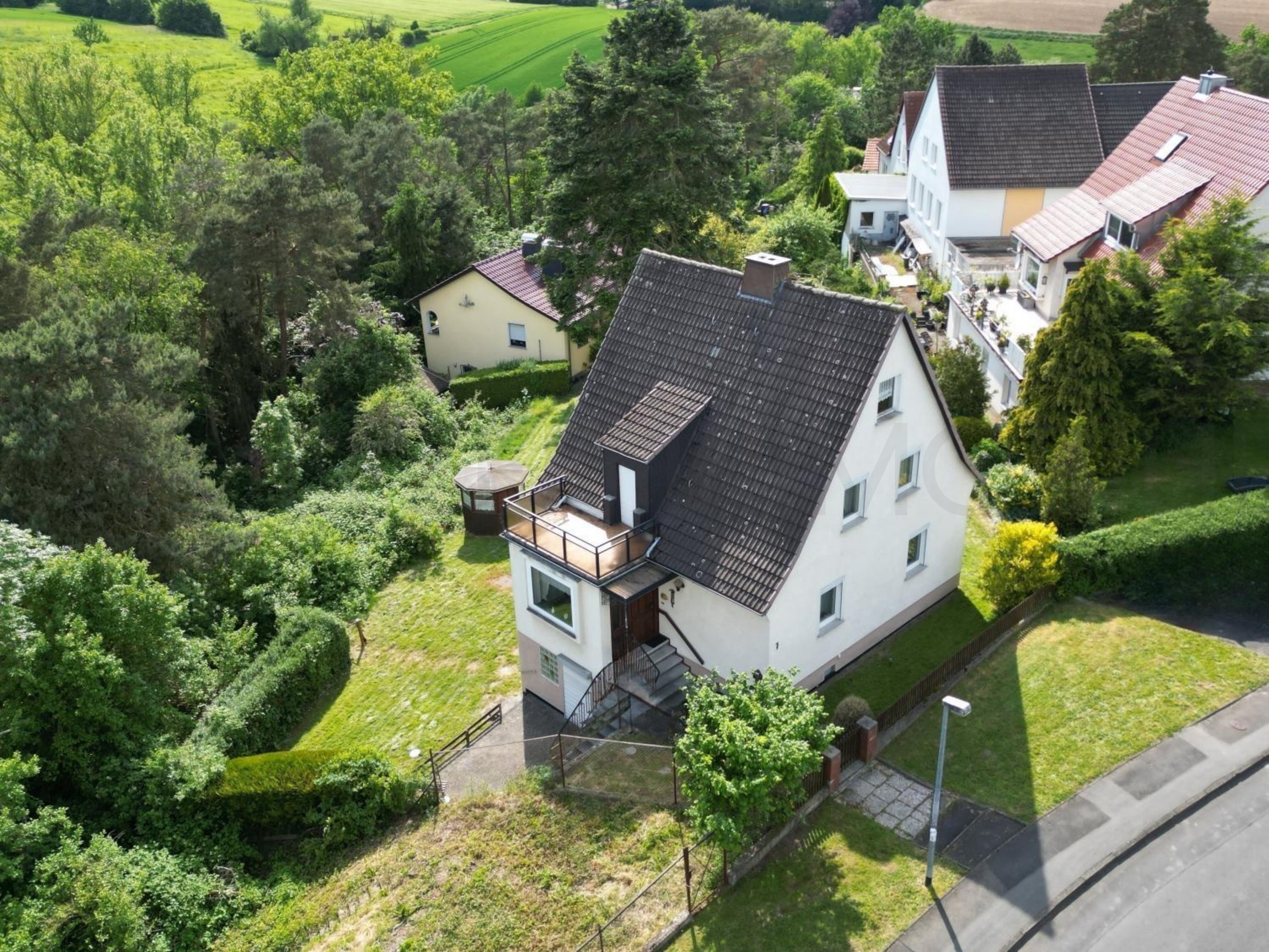 Einfamilienhaus zum Kauf 169.000 € 8 Zimmer 119 m²<br/>Wohnfläche 692 m²<br/>Grundstück Grifte Edermünde 34295