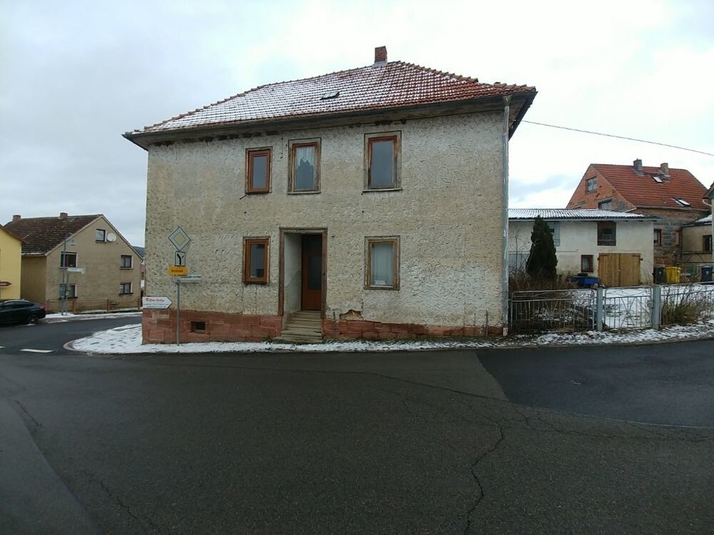 Einfamilienhaus zum Kauf provisionsfrei 78.400 € 19 Zimmer 427 m²<br/>Wohnfläche 575 m²<br/>Grundstück Urnshausen Dermbach - Urnshausen 36466