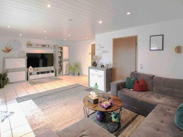 Mehrfamilienhaus zum Kauf als Kapitalanlage geeignet 315.000 € 8 Zimmer 220 m² 385 m² Grundstück Kleinhau Hürtgenwald 52393