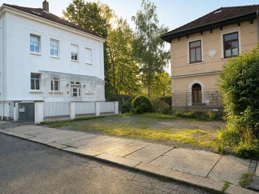 Außenstellplatz zur Miete 45 € Lothar-Streit-Straße 6 Innenstadt Zwickau 08056