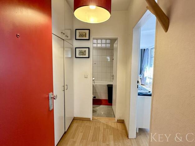 Studio zum Kauf 218.000 € 1 Zimmer 41 m² 1. Geschoss Westend Berlin 14052