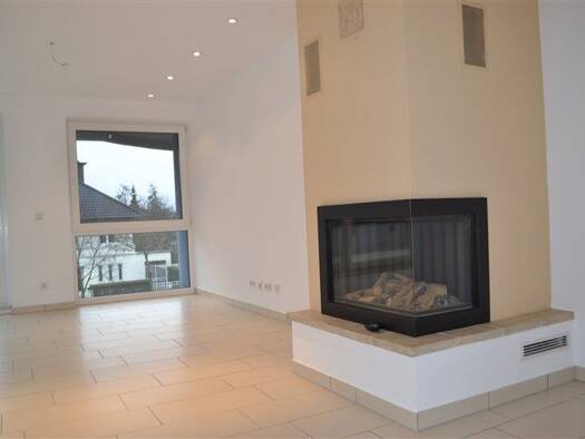 Wohnung zur Miete 2.290 € 3 Zimmer 110 m² 1. Geschoss frei ab 15.09.2026 Schumannstraße Wiesbaden Nordost 65193