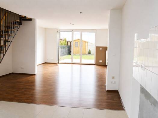 Reihenmittelhaus zur Miete 1.640 € 5 Zimmer 140 m² 150 m² Grundstück Waldhof Mannheim 68305