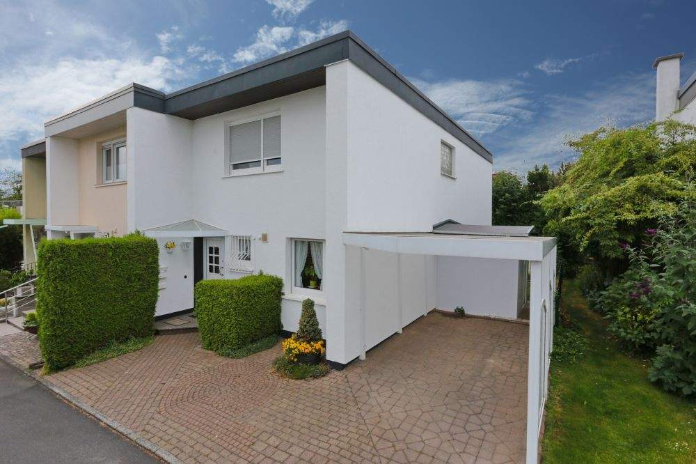 Anpacken lohnt sich: Reihenendhaus mit Garten & Garage – Ihre Chance zum Gestalten