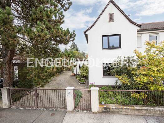 Doppelhaushälfte zum Kauf 399.000 € 4 Zimmer 137 m² 698 m² Grundstück Katzwang Südliche Außenstadt 90455