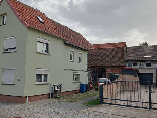 Haus zum Kauf 56.500 € 6 Zimmer 110 m² 980 m² Grundstück frei ab sofort Kaltensundheim 98634