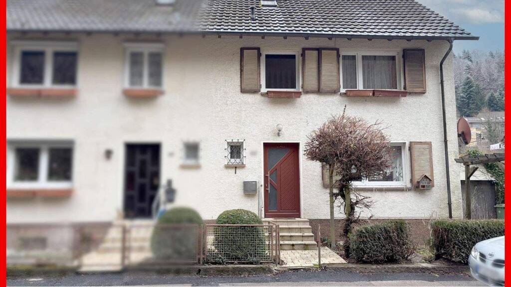 Doppelhaushälfte zum Kauf 198.000 € 5 Zimmer 89 m² 352 m² Grundstück Neuenbürg 75305