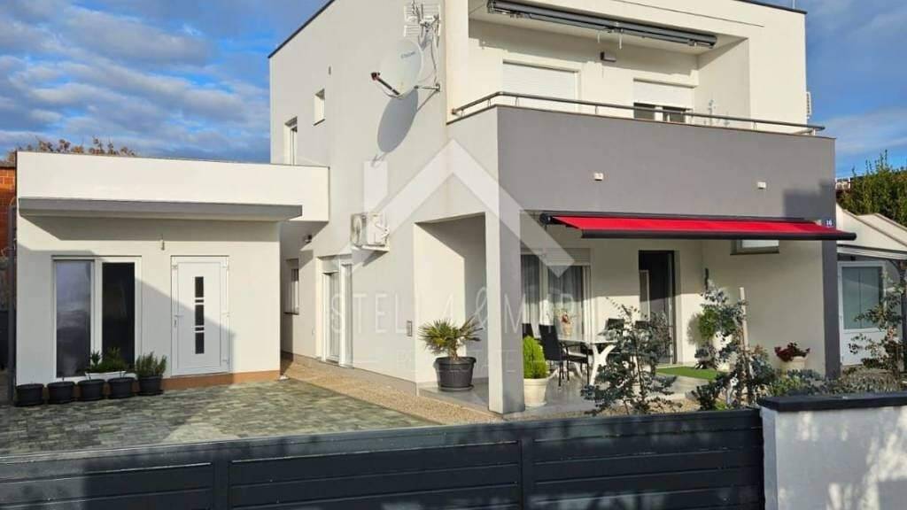 Wohnung zum Kauf 367.000 € 4 Zimmer 105 m² 1. Geschoss Vir