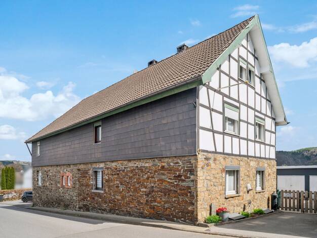 Bauernhaus zum Kauf 949.000 € 12 Zimmer 235 m² 4.670 m² Grundstück Rurberg Simmerath 52152