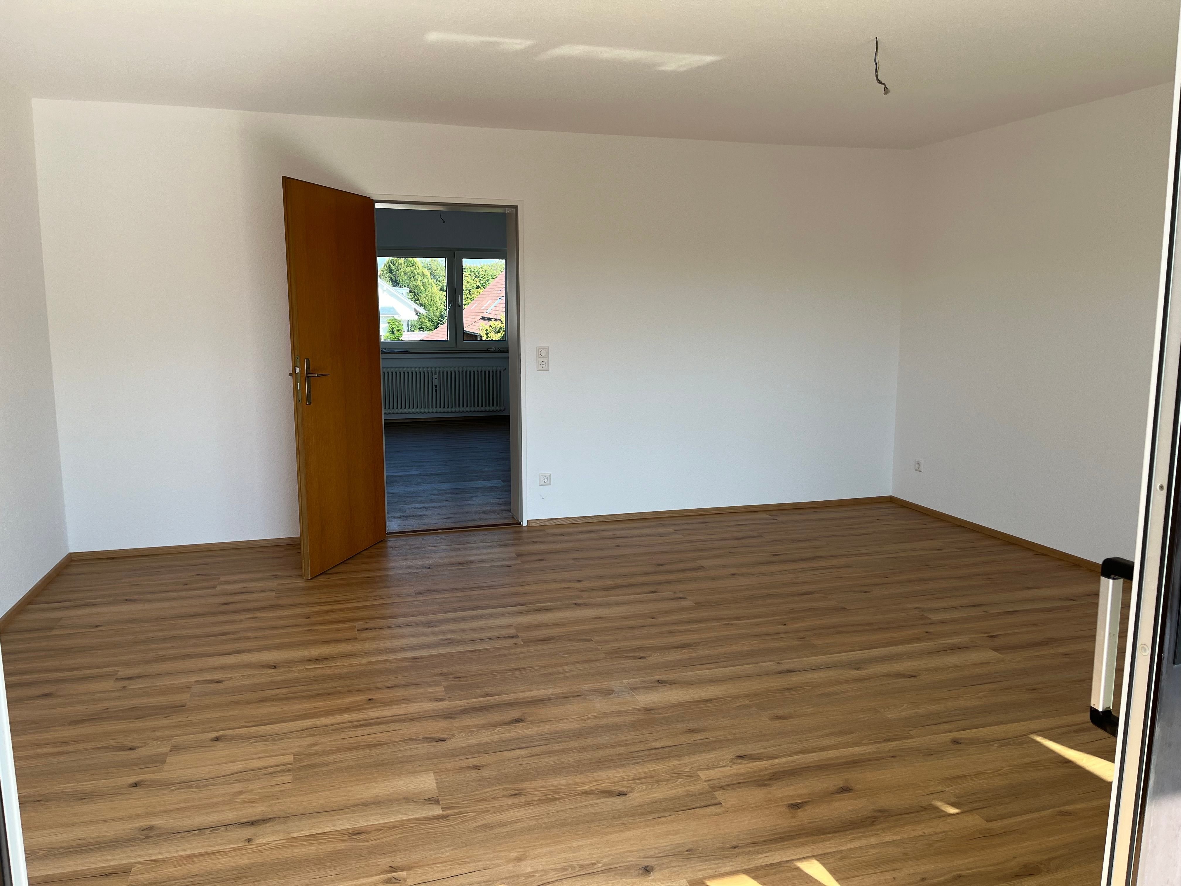 Wohnung zur Miete 1.130 € 3,5 Zimmer 94 m²<br/>Wohnfläche 2.<br/>Geschoss Friedrichshafen - Ost 3 Friedrichshafen 88046