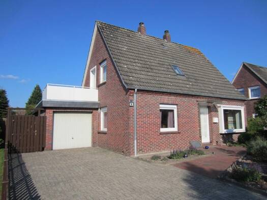 Einfamilienhaus zum Kauf 289.000 € 5 Zimmer 99 m² 781 m² Grundstück Westerstede Westerstede 26655