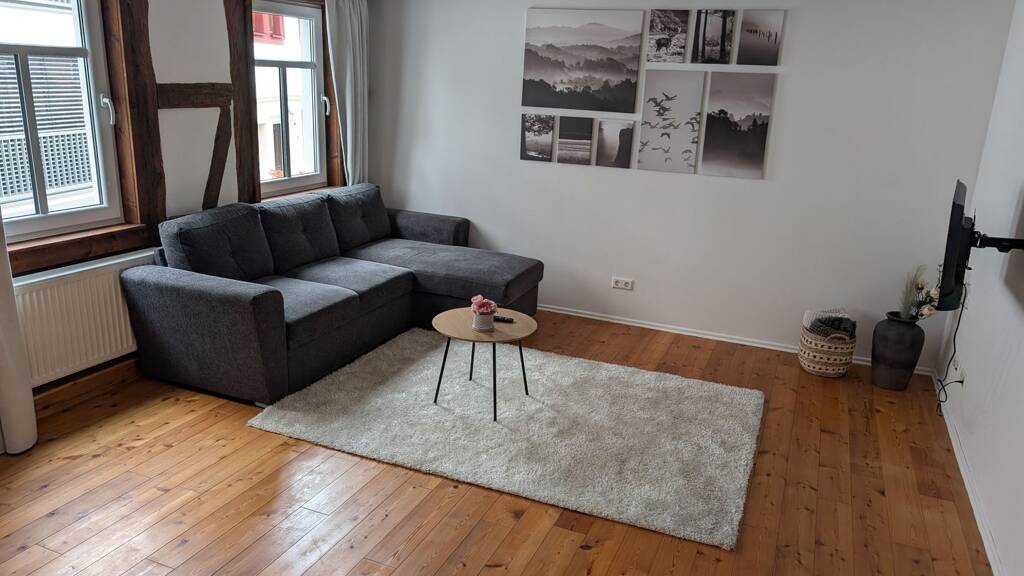 Wohnung zur Miete 700 € 2 Zimmer 56 m² Geschoss 1/2 frei ab sofort Neuenstein 74632
